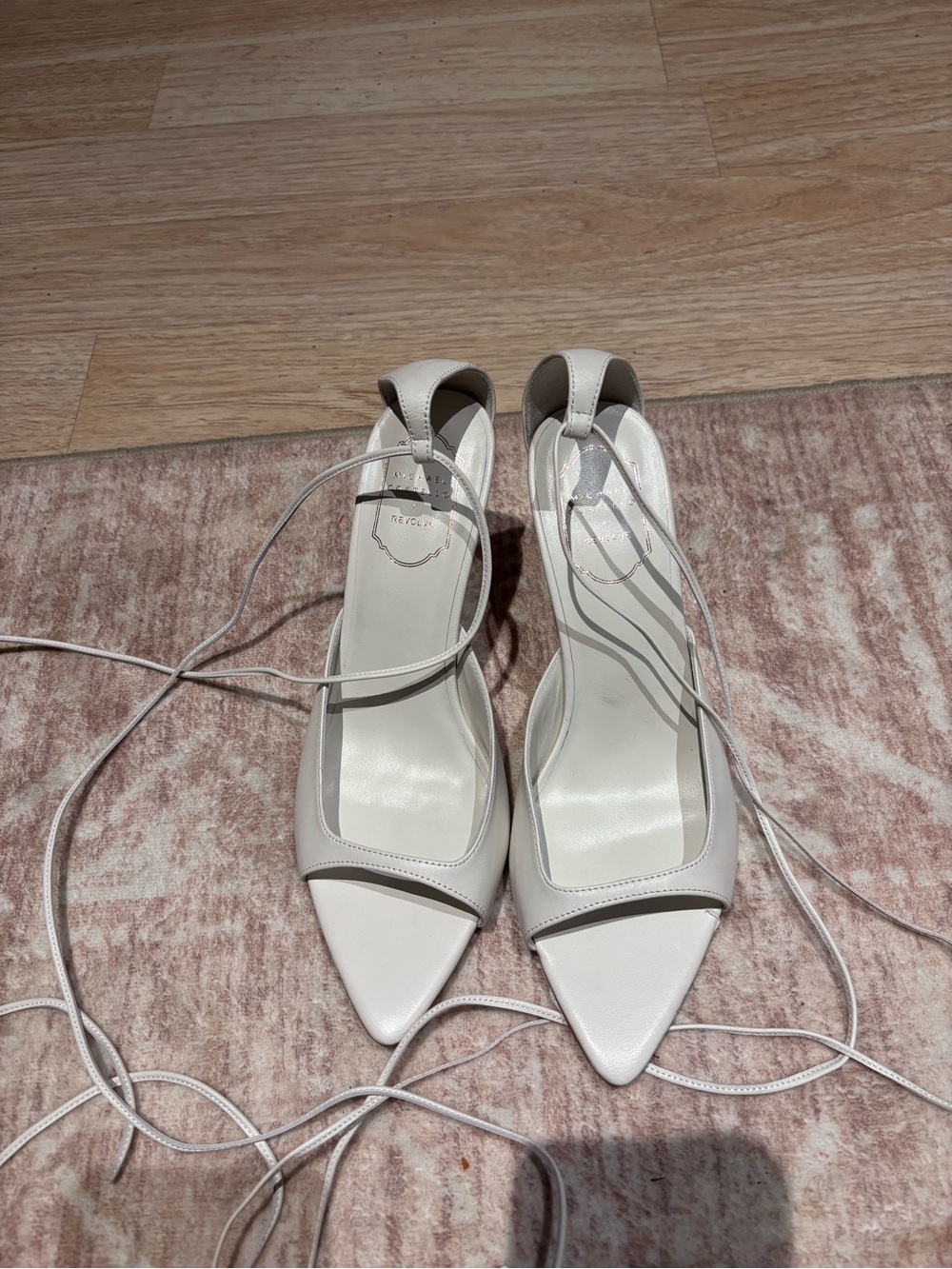 Sandals tiela Michael Costello 8.5 ivory white